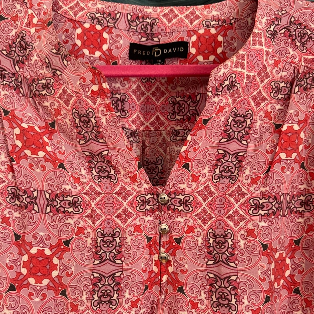 Fred David Pink Geometric Pullover Blouse - Picture 6 of 10